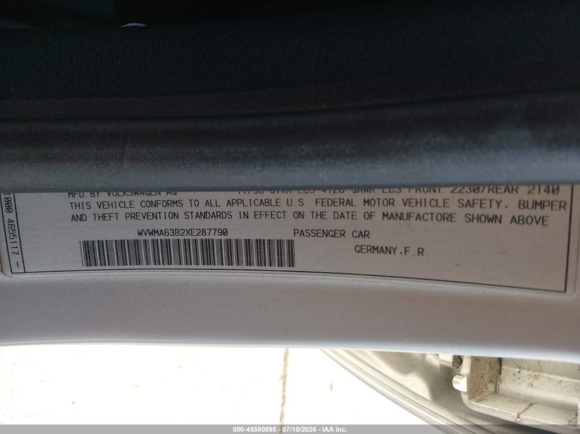 1999 Volkswagen Passat VIN WVWMA63B2XE287790 IAAI salvage auction — NORMAL WEAR, Clear (Illinois), sold $825 on 2026-07-28 (photo 9)