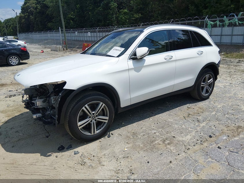 2022 Mercedes-benz Glc VIN W1N0G8EB8NV379840 IAAI salvage auction — FRONT & REAR, Salvage Title, sold $8,500 on 2026-08-02 (photo 2)