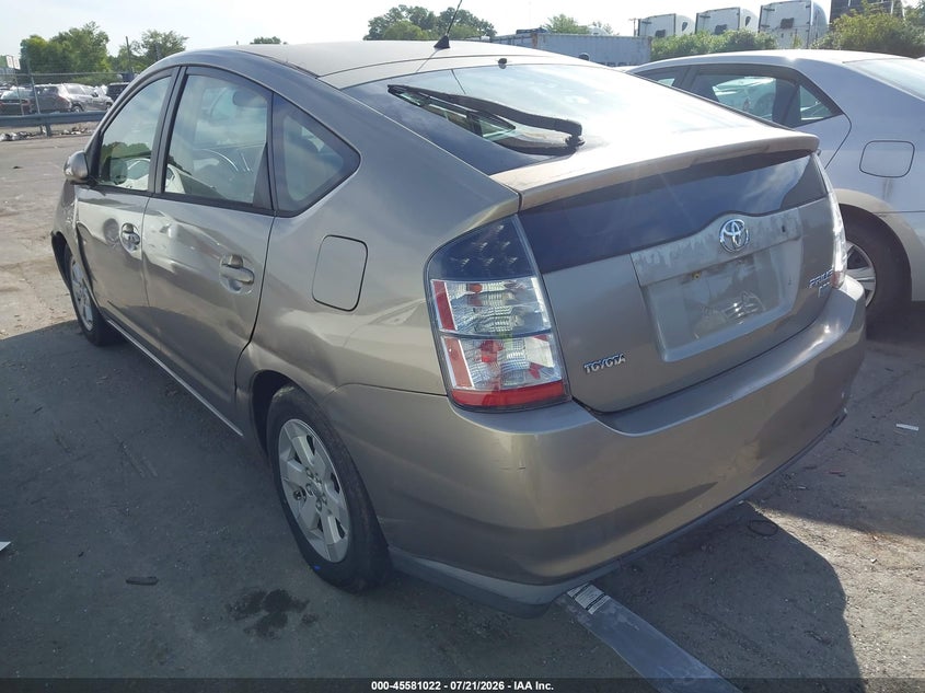 2005 Toyota Prius VIN JTDKB22U453118055 IAAI salvage auction — NORMAL WEAR, Clear-Dealer Only (North Carolina), sold $250 on 2026-07-29 (photo 3)