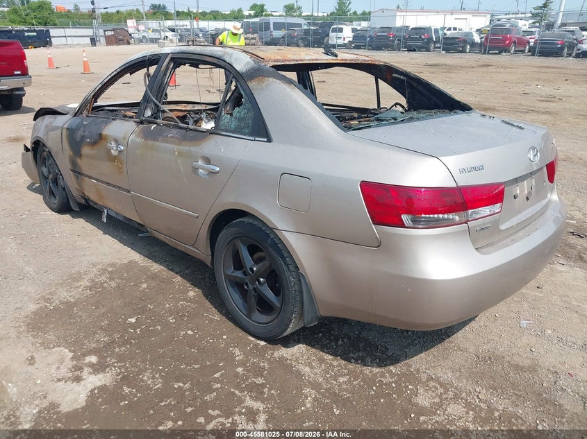 2008 Hyundai Sonata VIN 5NPEU46C28H311589 IAAI salvage auction — Burn Engine, Bill Of Sale Destruction Only - Salvage (Ohio), sold $25 on 2026-07-23 (photo 3)