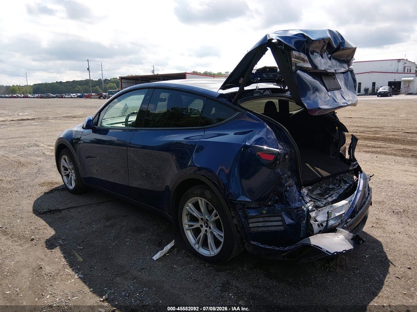 2020 Tesla Model y VIN 5YJYGDEE9LF026225 IAAI salvage auction — FRONT & REAR, Clear (Virginia), sold $3,850 on 2026-07-15 (photo 3)