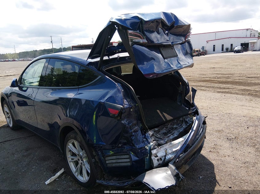 2020 Tesla Model y VIN 5YJYGDEE9LF026225 IAAI salvage auction — FRONT & REAR, Clear (Virginia), sold $3,850 on 2026-07-15 (photo 6)