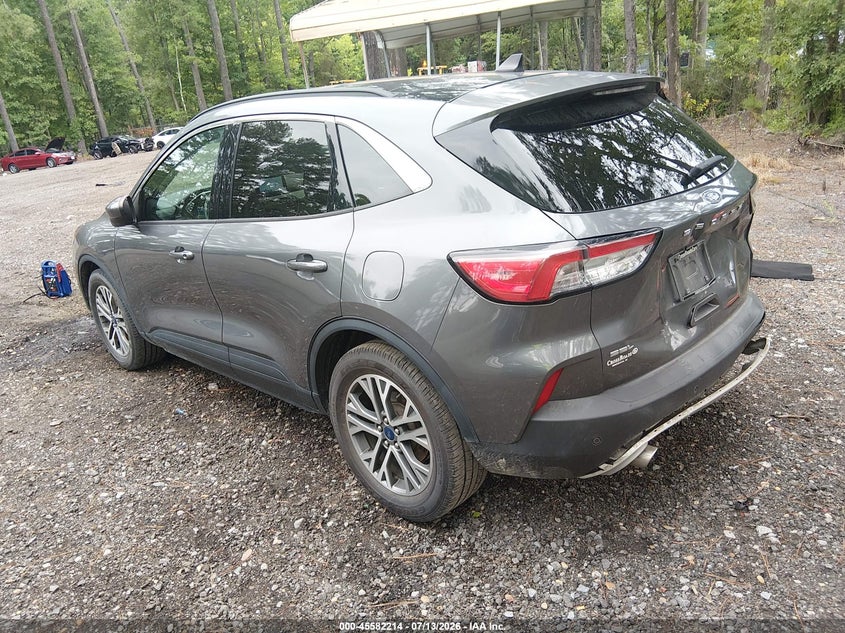 2021 Ford Escape VIN 1FMCU0H65MUB20803 IAAI salvage auction — REAR END, Salvage Title, sold $3,750 on 2026-07-31 (photo 3)