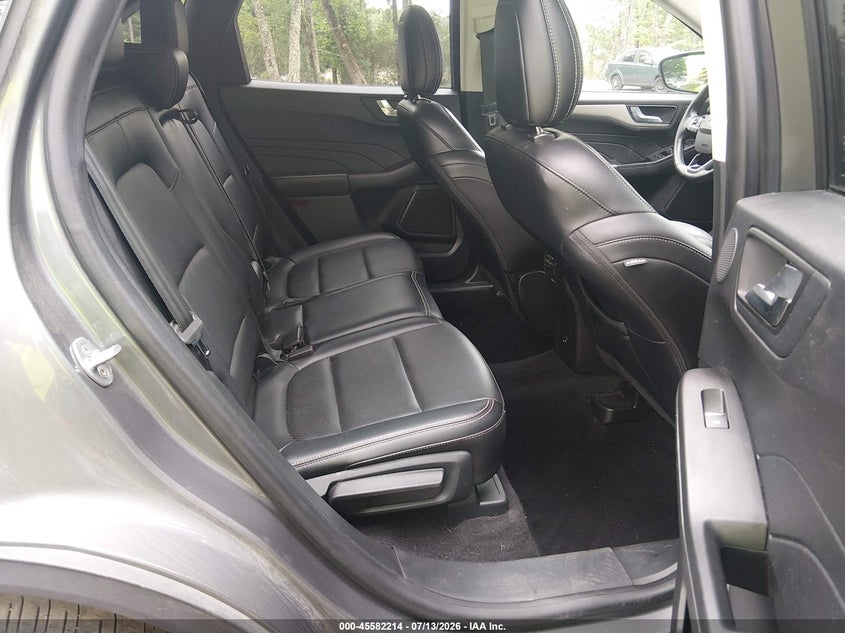 2021 Ford Escape VIN 1FMCU0H65MUB20803 IAAI salvage auction — REAR END, Salvage Title, sold $3,750 on 2026-07-31 (photo 8)