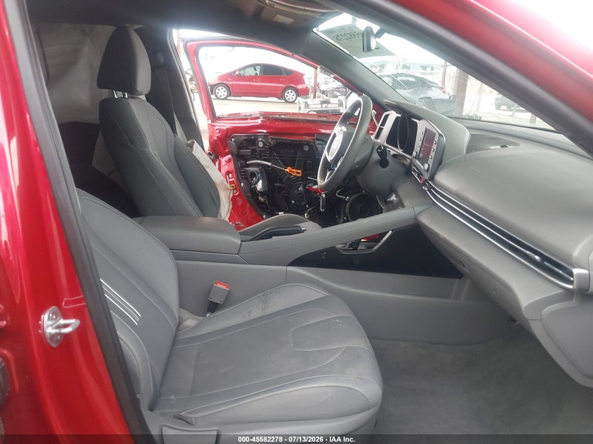 2021 Hyundai Elantra VIN 5NPLM4AG7MH051587 IAAI salvage auction — LEFT SIDE, Salvage (California), sold $3,150 on 2026-07-28 (photo 5)