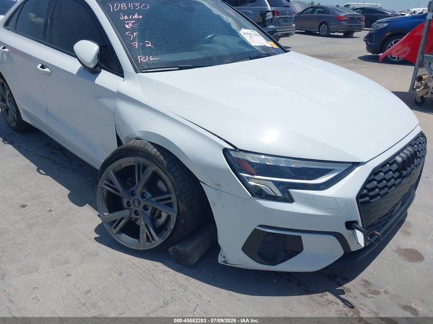 2024 Audi A3 VIN WAUAUDGY2RA043657 IAAI salvage auction — RIGHT FRONT, Salvage Title, sold $10,700 on 2026-09-16 (photo 6)