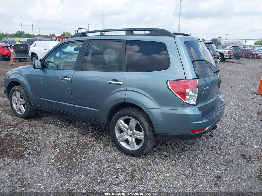 2010 Subaru Forester VIN JF2SH6CC1AH801857 IAAI salvage auction — RIGHT SIDE, Salvage (Ohio), sold $800 on 2026-07-30 (photo 3)
