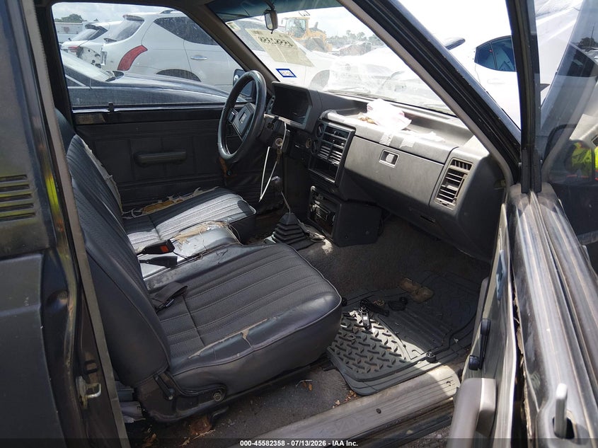 1988 Mazda B series VIN JM2UF1132J0370104 IAAI salvage auction — NORMAL WEAR, Clear, sold $175 on 2026-07-21 (photo 5)