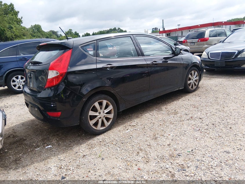2014 Hyundai Accent VIN KMHCU5AE6EU155768 IAAI salvage auction — NORMAL WEAR, Clear-Dealer Only (Maryland), sold $425 on 2026-07-20 (photo 4)
