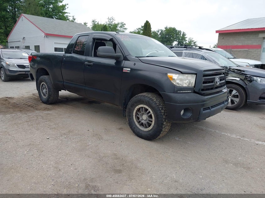 2010 Toyota Tundra VIN 5TFUY5F17AX102587 IAAI salvage auction — REAR END, Original (Maine), sold $4,400 on 2026-07-27 (photo 1)