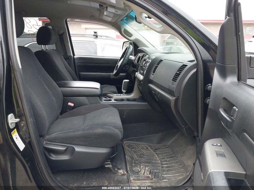 2010 Toyota Tundra VIN 5TFUY5F17AX102587 IAAI salvage auction — REAR END, Original (Maine), sold $4,400 on 2026-07-27 (photo 5)