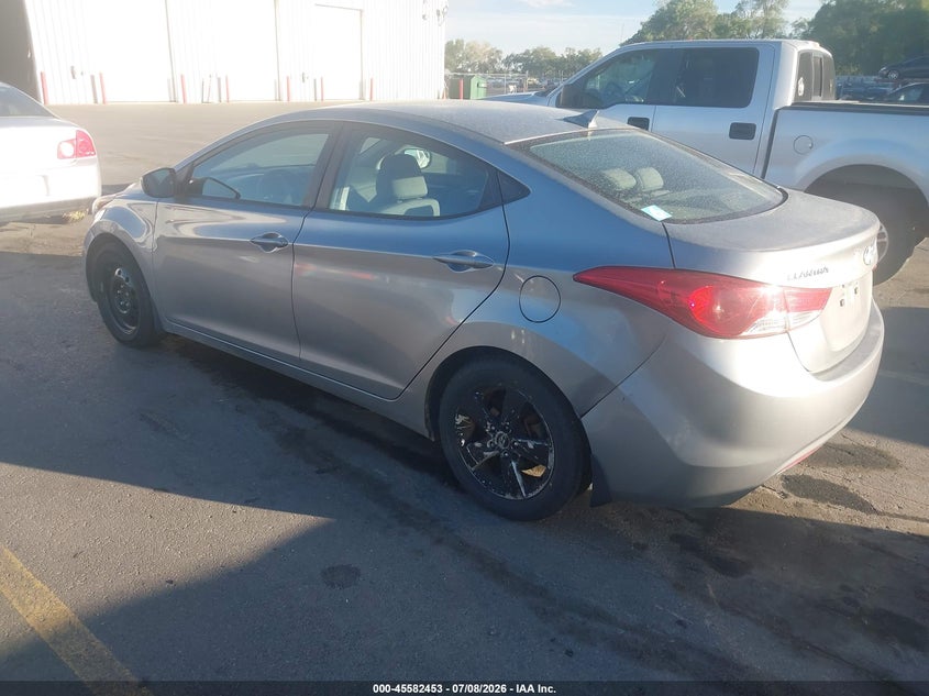 2013 Hyundai Elantra VIN KMHDH4AE6DU948859 IAAI salvage auction — NORMAL WEAR, Rebuilt/Restored (Utah), sold $350 on 2026-07-30 (photo 3)