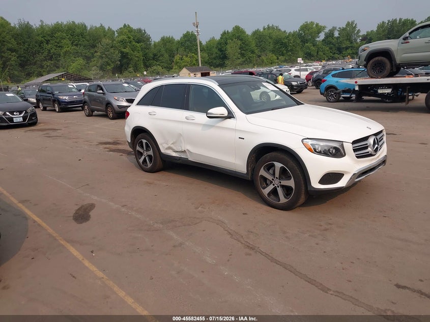 2016 Mercedes-benz Glc VIN WDC0G4KB6GF060061 — IAAI salvage auction photo