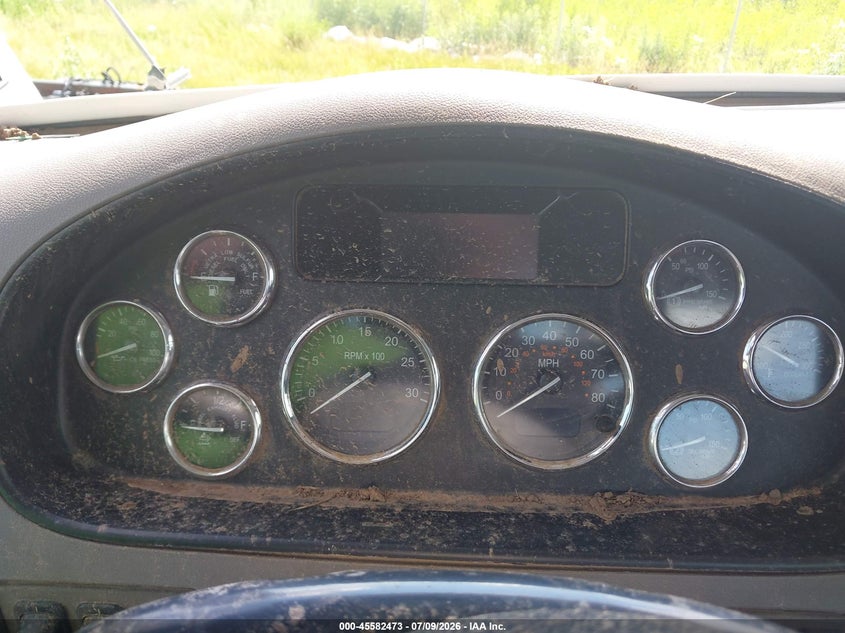 2022 Peterbilt 337 VIN 2NP2HJ7X6NM794970 IAAI salvage auction — SIDE, Mv-907A (New York), sold $16,500 on 2026-09-30 (photo 5)