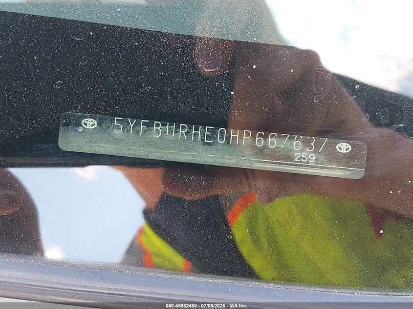 2017 Toyota Corolla VIN 5YFBURHE0HP667637 IAAI salvage auction — SIDE, Salvage Title, sold $5,000 on 2026-07-26 (photo 9)