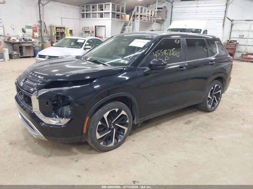 2022 Mitsubishi Outlander VIN JA4J4UA86NZ045509 IAAI salvage auction — FRONT END, Salvage (Pennsylvania), sold $5,800 on 2026-07-31 (photo 2)