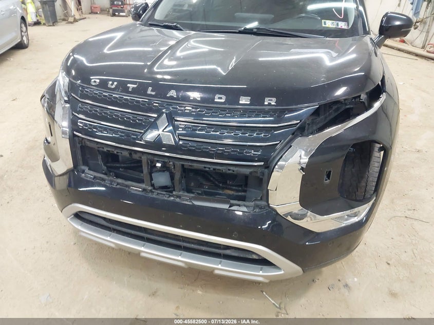 2022 Mitsubishi Outlander VIN JA4J4UA86NZ045509 IAAI salvage auction — FRONT END, Salvage (Pennsylvania), sold $5,800 on 2026-07-31 (photo 6)