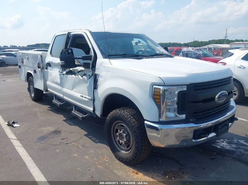 2019 Ford F250 VIN 1FT7W2BT4KED39110 — IAAI salvage auction photo