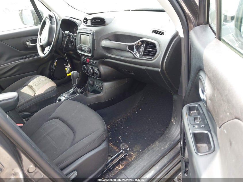 2016 Jeep Renegade VIN ZACCJBBT5GPE05434 IAAI salvage auction — RIGHT FRONT, Clear (Virginia), sold $1,350 on 2026-08-14 (photo 5)