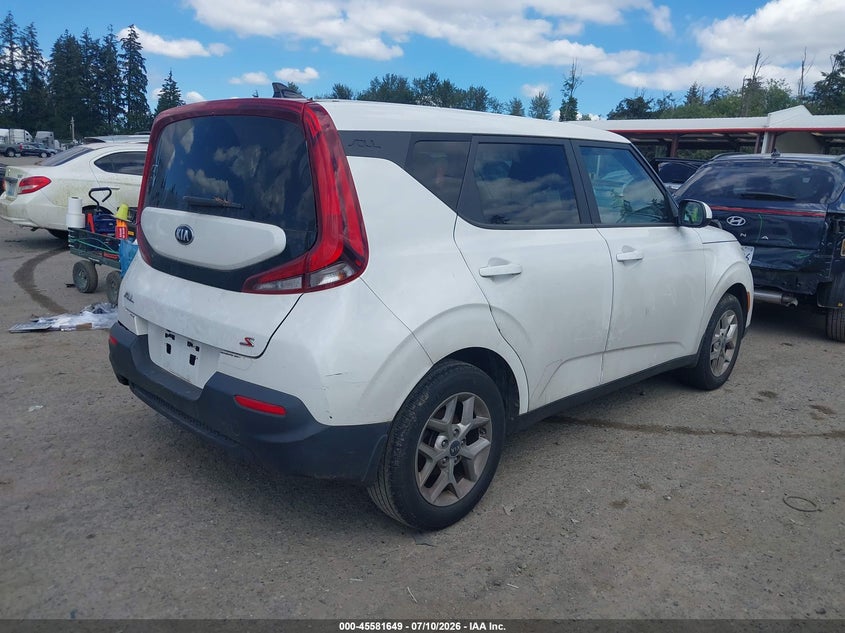 2021 Kia Soul VIN KNDJ23AUXM7769104 IAAI salvage auction — LEFT FRONT, Clear (Washington), sold $3,050 on 2026-07-22 (photo 4)