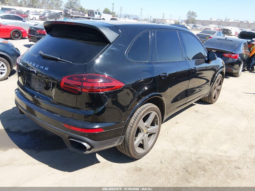 2018 Porsche Cayenne VIN WP1AA2A2XJKA07748 IAAI salvage auction — LEFT FRONT, Salvage Title, sold $5,200 on 2026-09-10 (photo 4)