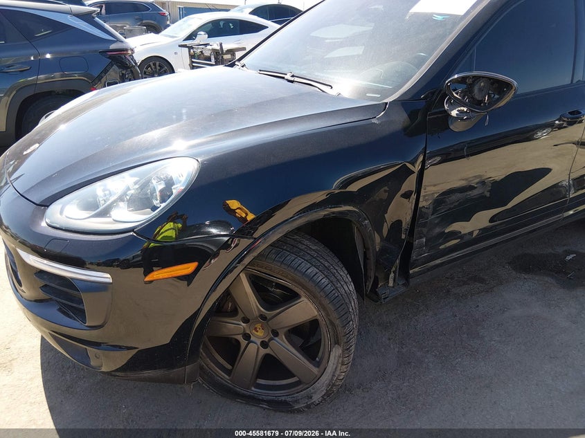 2018 Porsche Cayenne VIN WP1AA2A2XJKA07748 IAAI salvage auction — LEFT FRONT, Salvage Title, sold $5,200 on 2026-09-10 (photo 6)