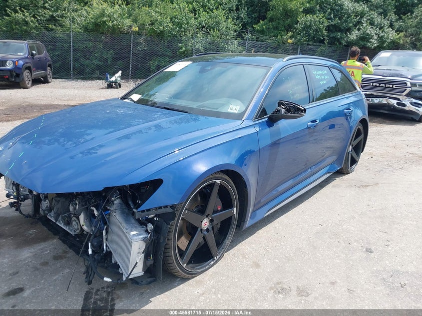 2025 Audi VIN WUA1DBF21SN910410 IAAI salvage auction — FRONT END, Salvage Title, sold $45,250 on 2026-09-14 (photo 2)