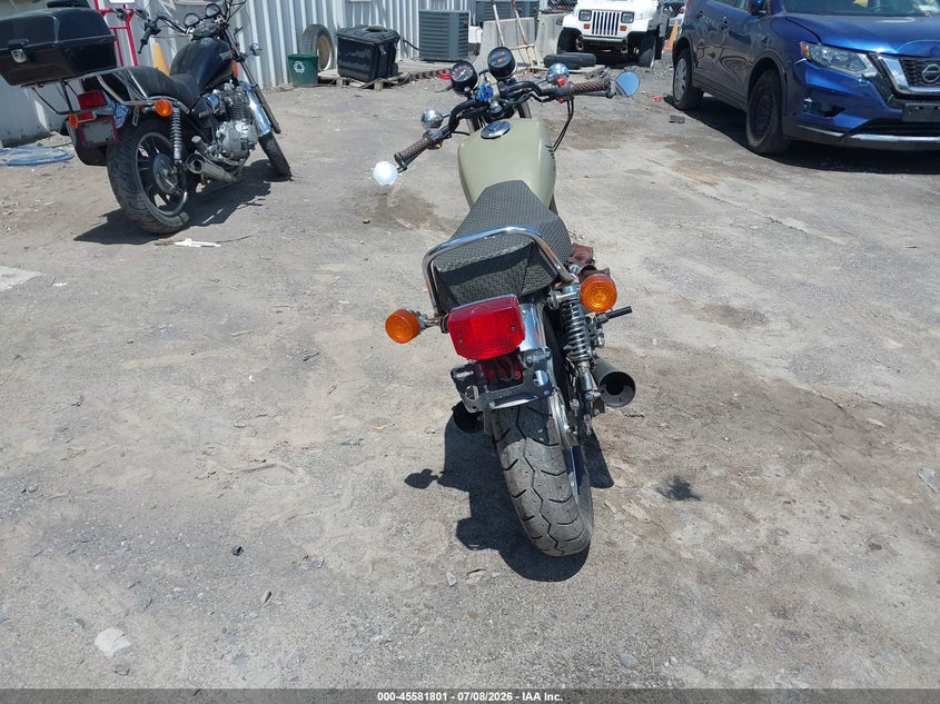 1982 Honda Cm250 VIN JH2MC0609CK016570 IAAI salvage auction — SIDE, Clear (New York), sold $125 on 2026-07-14 (photo 6)