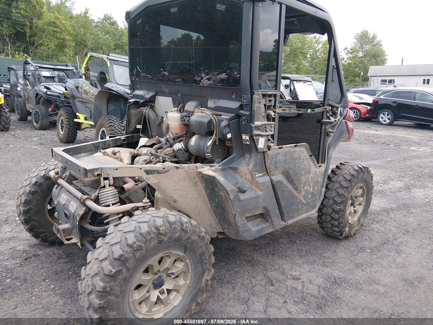 2024 Can-am/ brp Traxter VIN 3JBUVAX41RK012376 IAAI salvage auction — ALL OVER, Salvage (Pennsylvania), sold $8,150 on 2026-08-18 (photo 4)