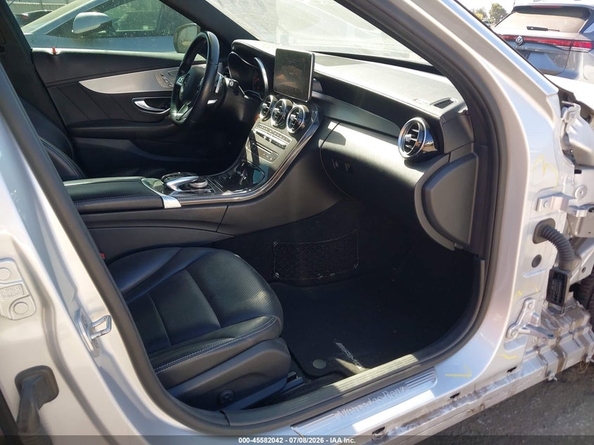 2016 Mercedes-benz C-klasse VIN 55SWF4KB3GU128743 IAAI salvage auction — SIDE, Salvage (California), sold $3,000 on 2026-07-25 (photo 5)