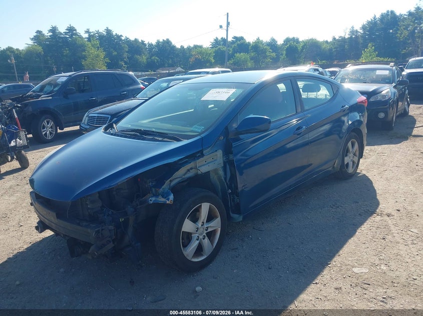 2013 Hyundai Elantra VIN KMHDH4AE0DU971828 IAAI salvage auction — NORMAL WEAR, Reconstructed (Massachusetts), sold $800 on 2026-07-31 (photo 2)