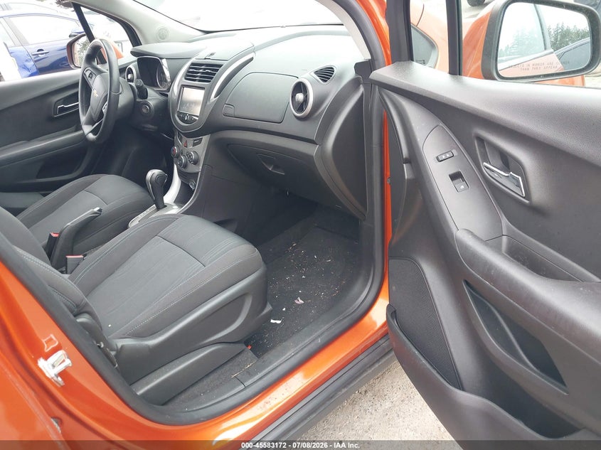 2016 Chevrolet Trax VIN KL7CJLSB4GB655123 IAAI salvage auction — NORMAL WEAR, Clear (Washington), sold $1,700 on 2026-07-15 (photo 5)