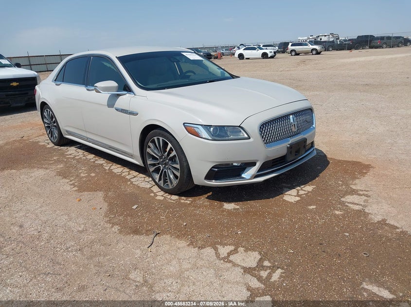 2019 Lincoln Continental VIN 1LN6L9SKXK5613331 IAAI salvage auction — LEFT SIDE, Salvage Title, sold $3,800 on 2026-07-29 (photo 1)
