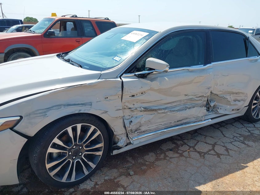 2019 Lincoln Continental VIN 1LN6L9SKXK5613331 IAAI salvage auction — LEFT SIDE, Salvage Title, sold $3,800 on 2026-07-27 (photo 6)