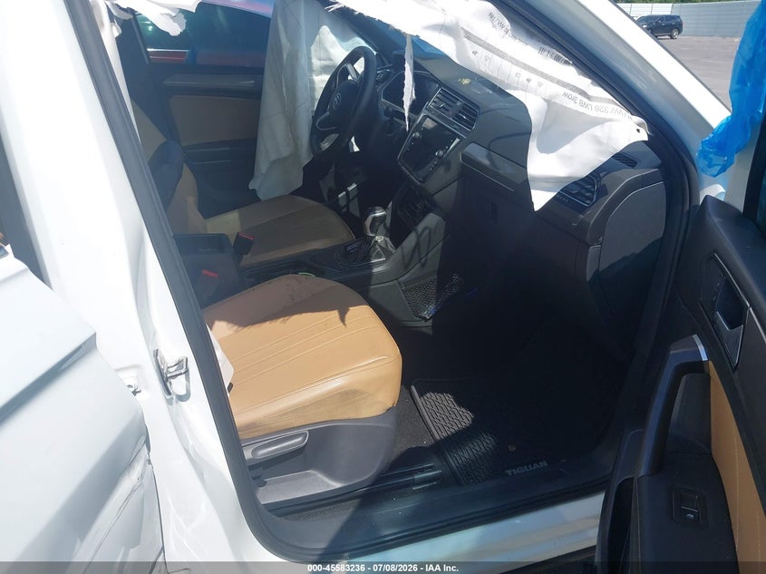 2024 Volkswagen Tiguan VIN 3VVNB7AXXRM038352 IAAI salvage auction — NORMAL WEAR, Bill Of Sale (Georgia), sold $4,250 on 2026-08-14 (photo 5)