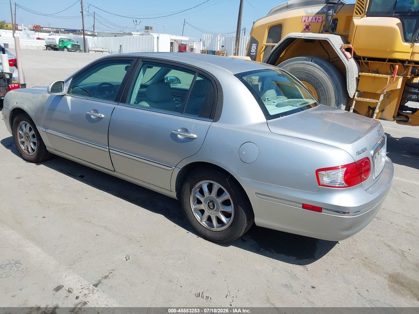 2005 Kia Amanti VIN KNALD124X55058129 IAAI salvage auction — NORMAL WEAR, Salvage Title - Dealer (California), sold $325 on 2026-07-22 (photo 3)