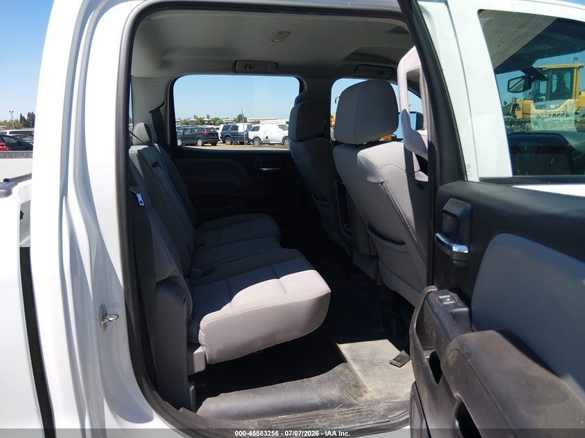 2018 Chevrolet Silverado 2500 VIN 1GC1KUEG5JF258394 IAAI salvage auction — NORMAL WEAR, Sf97 (California), sold $10,100 on 2026-07-30 (photo 8)