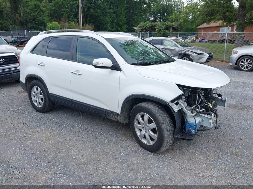 2013 Kia Sorento VIN 5XYKT3A60DG359966 IAAI salvage auction — FRONT END, Clear (Virginia), sold $1,250 on 2026-07-29 (photo 1)