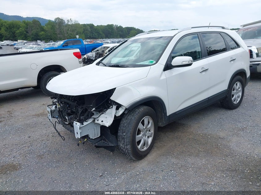 2013 Kia Sorento VIN 5XYKT3A60DG359966 IAAI salvage auction — FRONT END, Clear (Virginia), sold $1,250 on 2026-07-29 (photo 2)