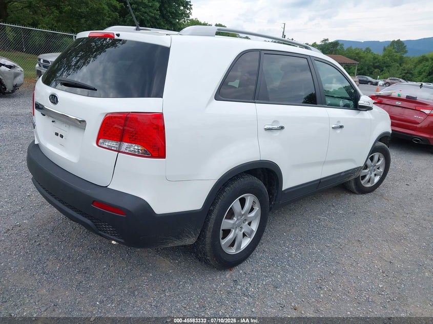 2013 Kia Sorento VIN 5XYKT3A60DG359966 IAAI salvage auction — FRONT END, Clear (Virginia), sold $1,250 on 2026-07-29 (photo 4)