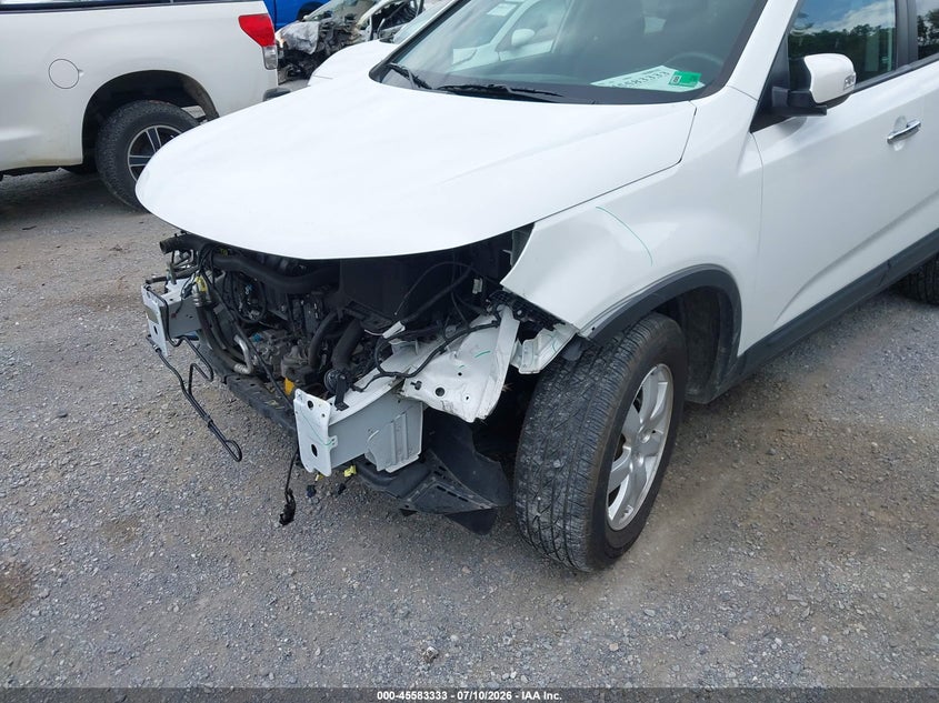 2013 Kia Sorento VIN 5XYKT3A60DG359966 IAAI salvage auction — FRONT END, Clear (Virginia), sold $1,250 on 2026-07-29 (photo 6)