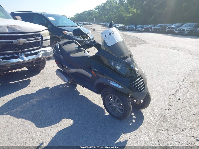 2007 Piaggio Mp3 VIN ZAPM479M975002006 IAAI salvage auction — NORMAL WEAR, Clear (Kansas), sold $225 on 2026-07-22 (photo 1)