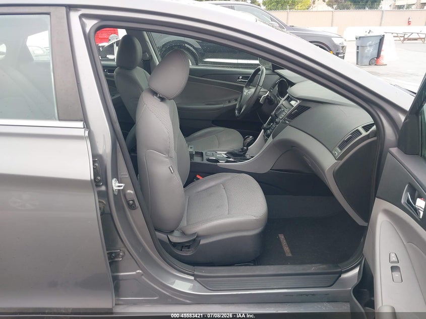 2013 Hyundai Sonata VIN 5NPEC4AB6DH663893 IAAI salvage auction — NORMAL WEAR, Clear - Dealer Only (California), sold $250 on 2026-07-29 (photo 5)