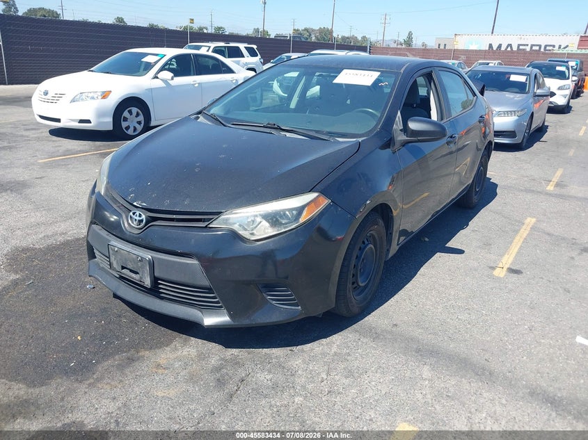 2015 Toyota Corolla VIN 5YFBURHE0FP211683 IAAI salvage auction — REAR END, Salvage Title, sold $1,400 on 2026-07-29 (photo 2)