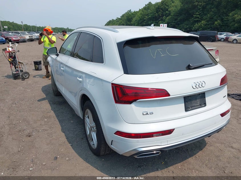 2024 Audi Q5 VIN WA1E2AFYXR2016950 IAAI salvage auction — FRONT END, Salvage (Vermont), sold $9,950 on 2026-08-25 (photo 3)