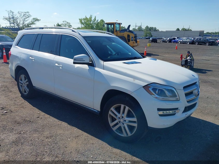 2014 Mercedes-benz VIN 4JGDF2EE8EA282661 IAAI salvage auction — NORMAL WEAR, Clear (New York), sold $1,325 on 2026-07-17 (photo 1)