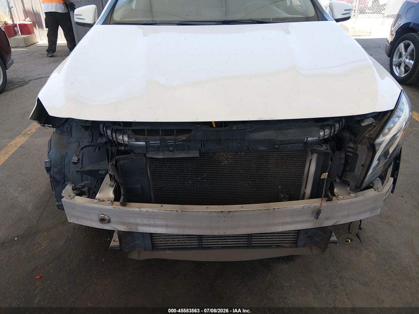 2015 Mercedes-benz Gla-klasse VIN WDCTG4EB3FJ185569 IAAI salvage auction — RIGHT FRONT, Salvage Title, sold $1,650 on 2026-07-29 (photo 6)