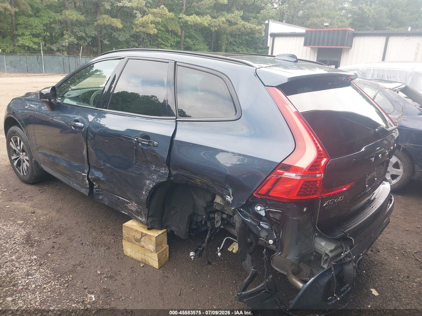 2025 Volvo Xc60 VIN YV4M12RJ1S1109096 IAAI salvage auction — SIDE, Salvage (Virginia), sold $9,800 on 2026-08-02 (photo 6)