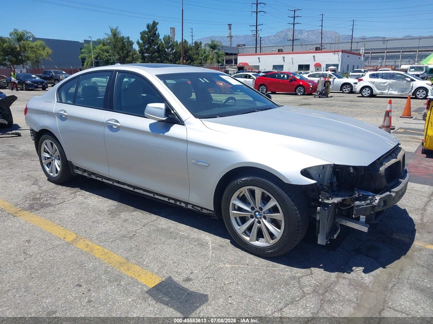 2013 BMW 5er VIN WBAFR7C56DC822450 IAAI salvage auction — FRONT & REAR, Salvage (California), sold $725 on 2026-07-21 (photo 1)