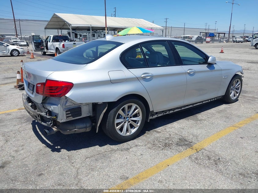 2013 BMW 5er VIN WBAFR7C56DC822450 IAAI salvage auction — FRONT & REAR, Salvage (California), sold $725 on 2026-07-21 (photo 4)